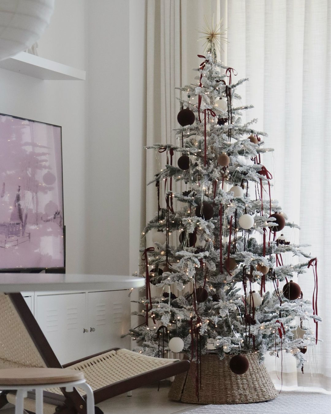 9' King Noble Flock Artificial Christmas Tree with 700 Warm White LED Lights